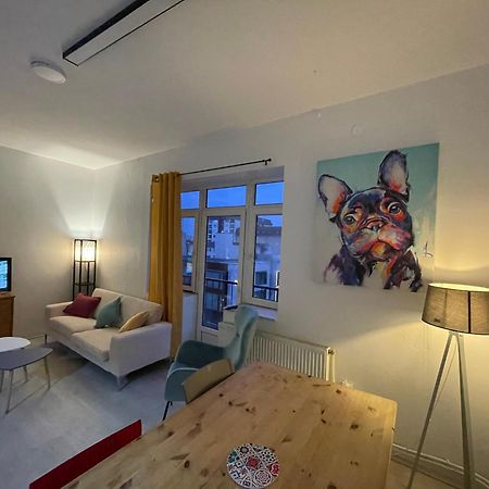 Newborn Center Hostel All Day Free Coffee Pristina Exterior foto